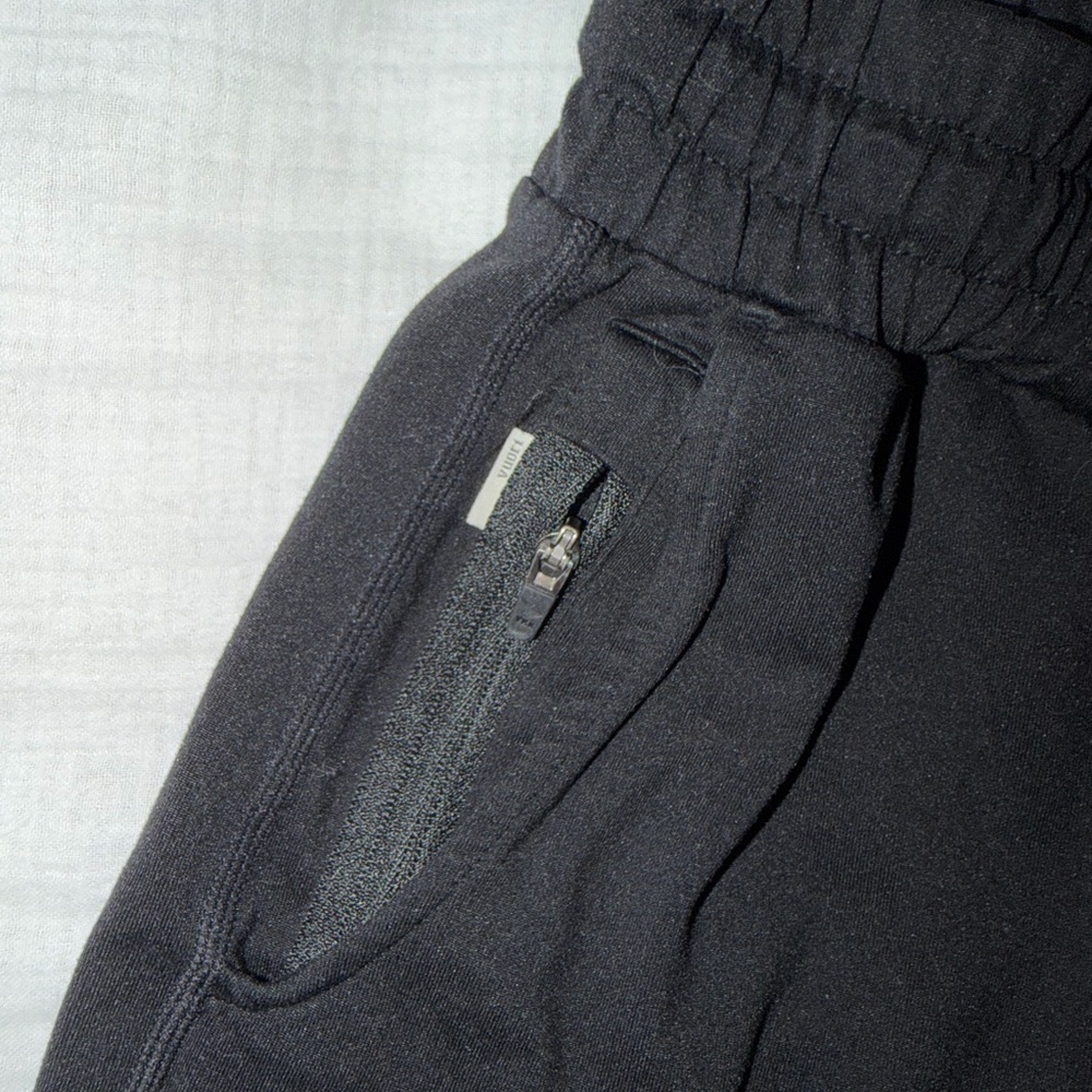 Vuori Black Drawstring Athletic Shorts - Picture 4 of 6